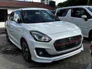 Suzuki Swift 2018 White for sale