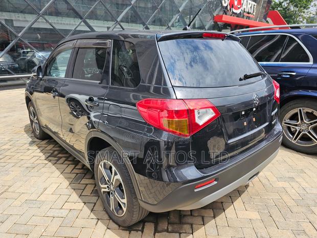 Suzuki Escudo 2017 Black