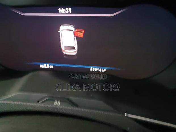 Volkswagen Passat 2.0T SE 2018 Black