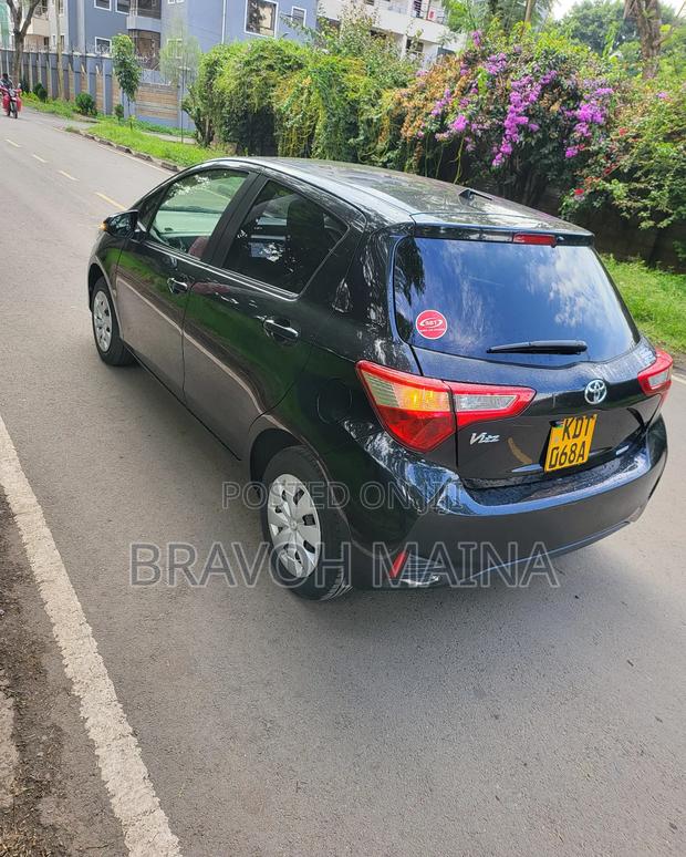 Toyota Vitz 1.3 FWD 5dr 2017 Black
