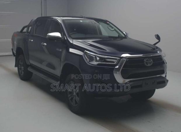Toyota Hilux 2020 Blue
