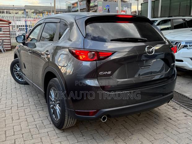Mazda CX-5 2019 Gray