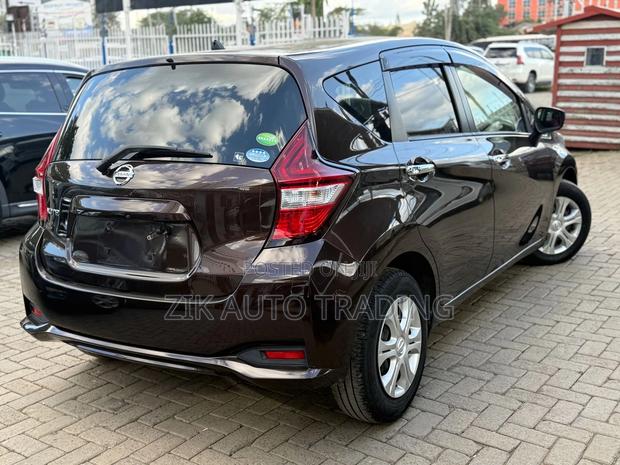 Nissan Note 2018 Brown