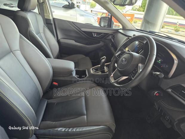 Subaru Outback 2018 White