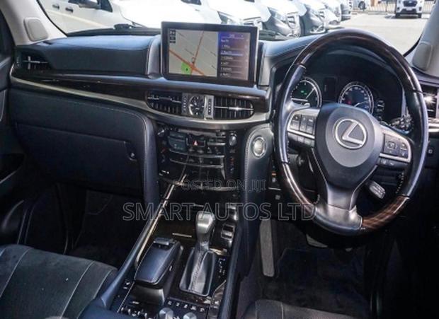 Lexus LX 450d AWD 2018 Silver