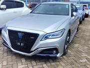 Toyota Crown 2018 Silver for sale