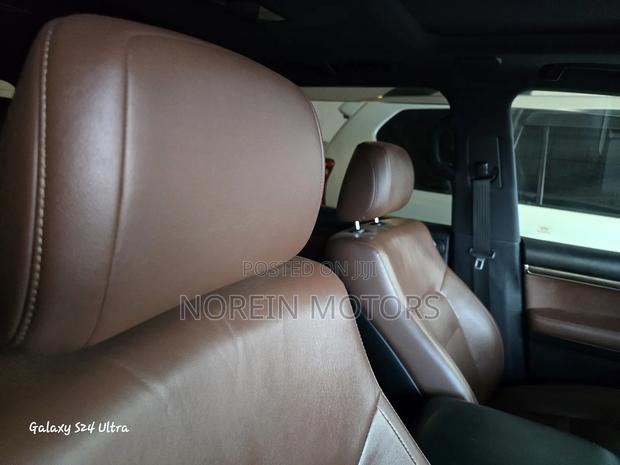 Toyota Land Cruiser 2018 Off white