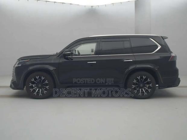 Lexus LX 570 AWD 2019 Black