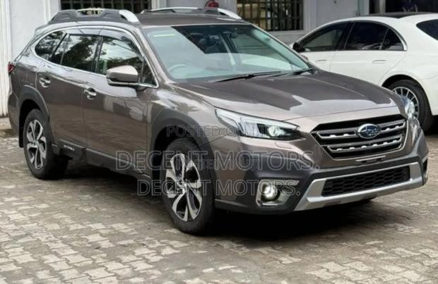 Subaru Outback Premium 2022