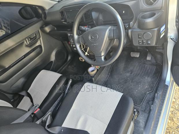 Daihatsu Mira 2018 Silver