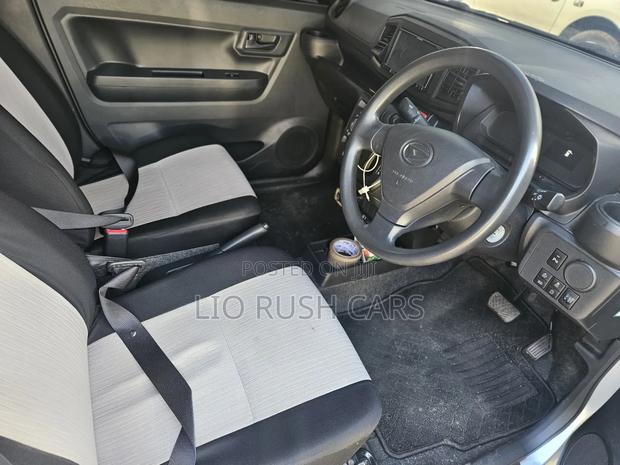 Daihatsu Mira 2018 Silver