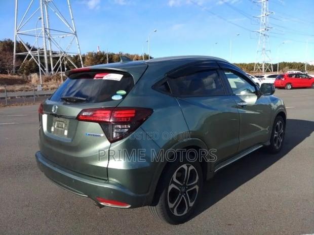 Honda Vezel 1.5 Hybrid 2WD 2018 Green