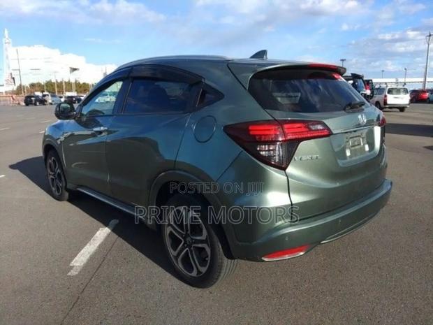 Honda Vezel 1.5 Hybrid 2WD 2018 Green
