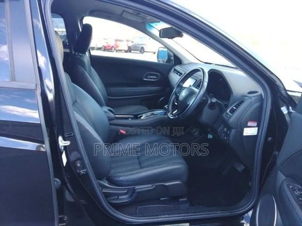 Honda Vezel 1.5 Hybrid 2WD 2019 Black