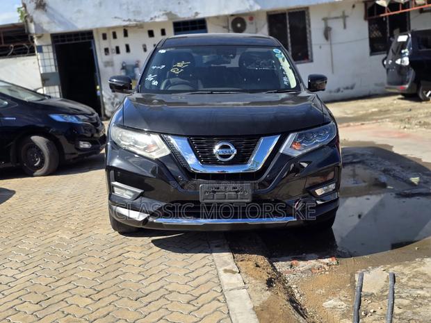 Nissan X-Trail 2.0 Petrol AWD 2018 Black