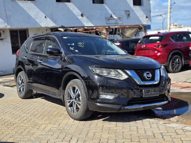 Nissan X-Trail 2.0 Petrol AWD 2018 Black
