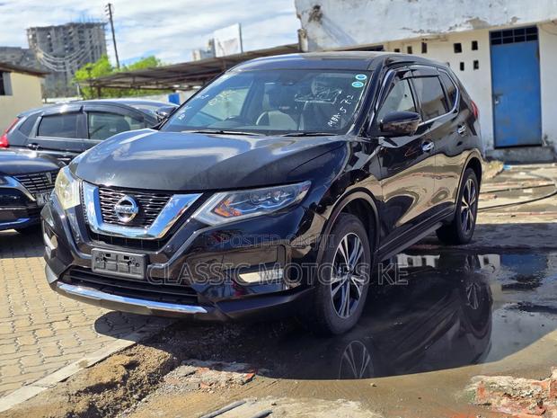 Nissan X-Trail 2.0 Petrol AWD 2018 Black