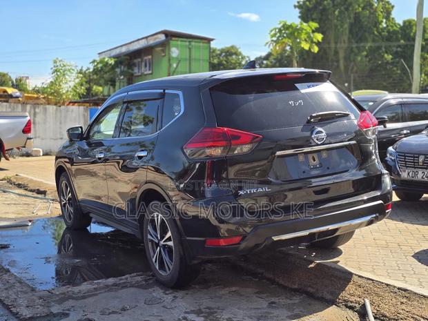 Nissan X-Trail 2.0 Petrol AWD 2018 Black