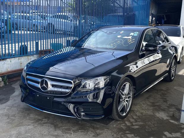 Mercedes-Benz E200 2018 Black