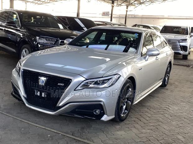 Toyota Crown 2019 Brown