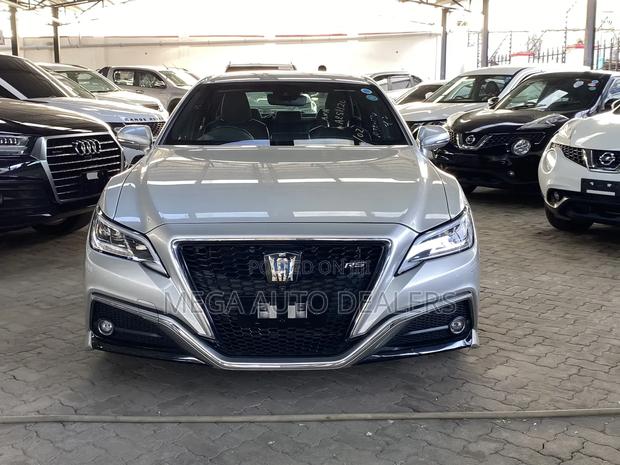 Toyota Crown 2019 Brown