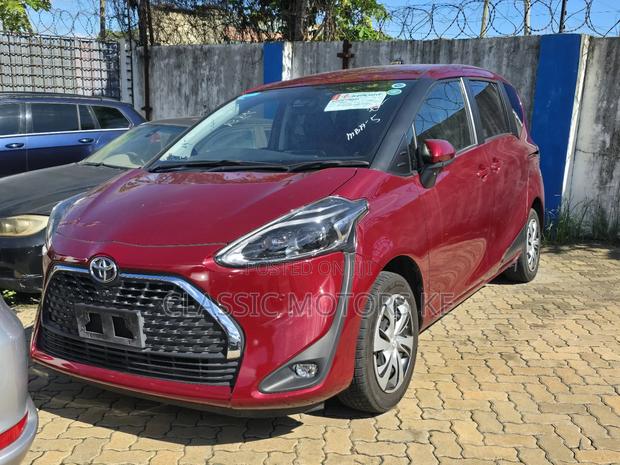 Toyota Sienta 1.5 FWD (6-seater) 2019 Burgundy