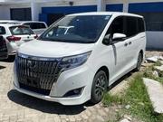 Toyota Esquire 2018 White for sale