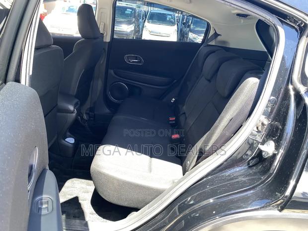 Honda Vezel 2018 Black