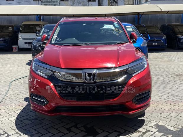 Honda Vezel 2018 Red