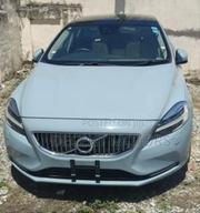 Volvo V40 2019 Teal for sale
