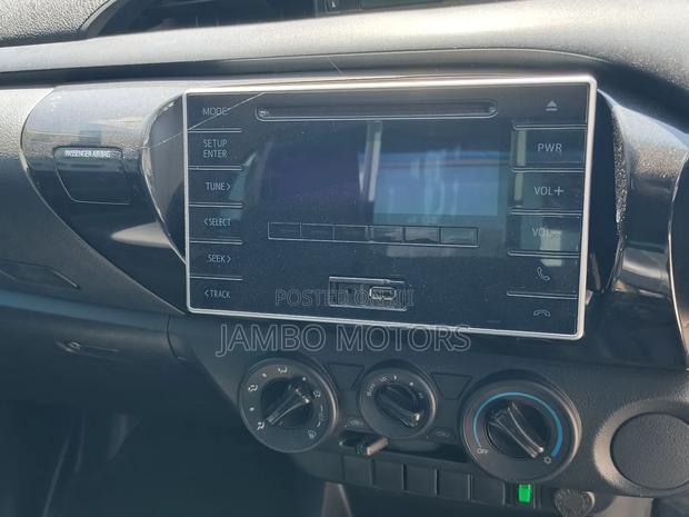 Toyota Hilux Revo Single Cab Deisel 2.4 RWD 2019 White