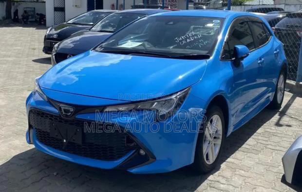 Toyota Corolla 2018 Blue