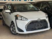 Toyota Sienta 2019 Off white for sale