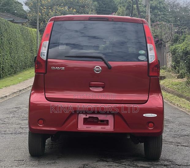 Nissan Dayz 2018 Red