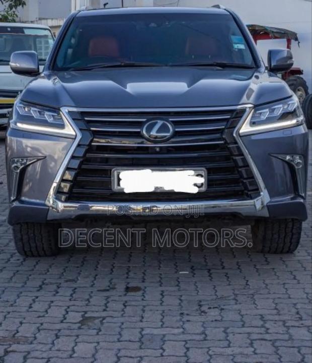 Lexus LX 570 AWD 2017 Gray