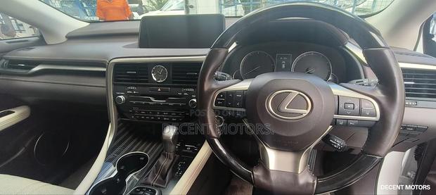 Lexus RX 300 4WD 2019 White