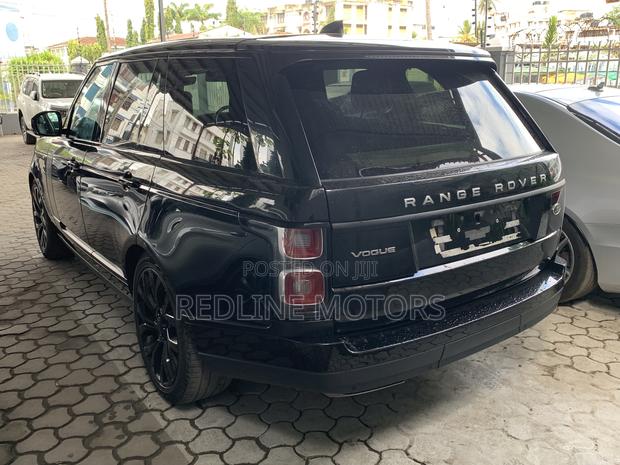 Land Rover Range Rover Vogue 2018 Black