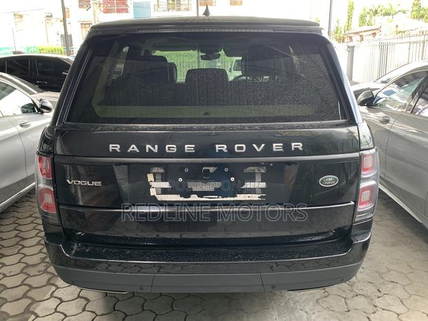 Land Rover Range Rover Vogue 2018 Black