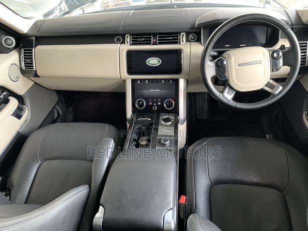 Land Rover Range Rover Vogue 2018 Black