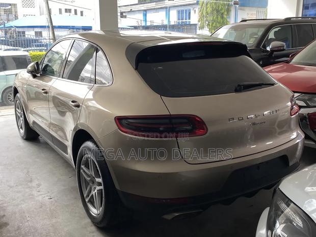 Porsche Macan 2018 Brown