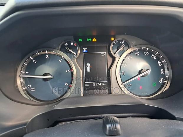 Toyota Land Cruiser Prado 2.7 2018 Red