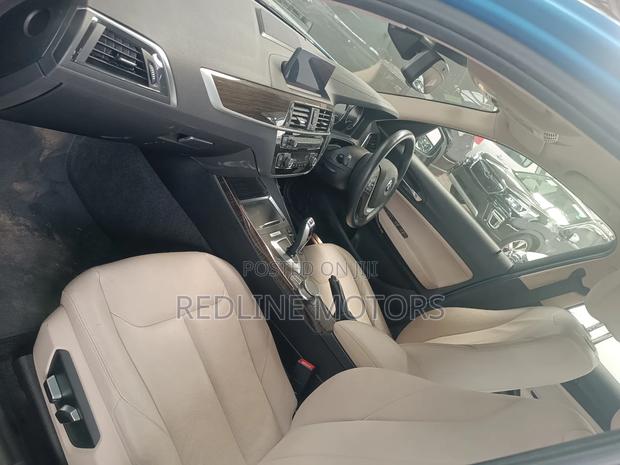 BMW 118i 2018 Blue
