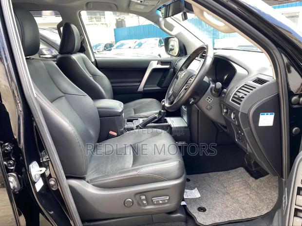 Toyota Land Cruiser Prado 2019 Black