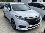 Honda Vezel 2018 White for sale