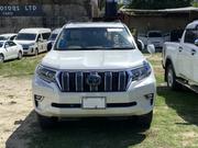 Toyota Land Cruiser Prado 2018 Off white for sale