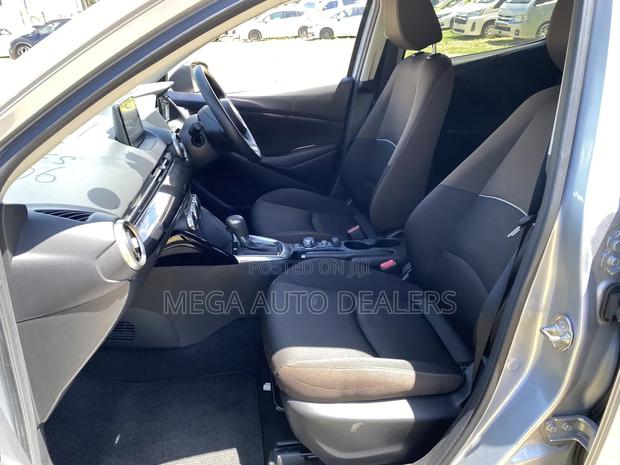 Mazda Demio 2018 Silver