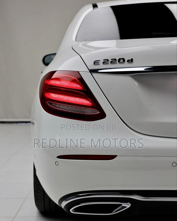 Mercedes-Benz E220 2018 White