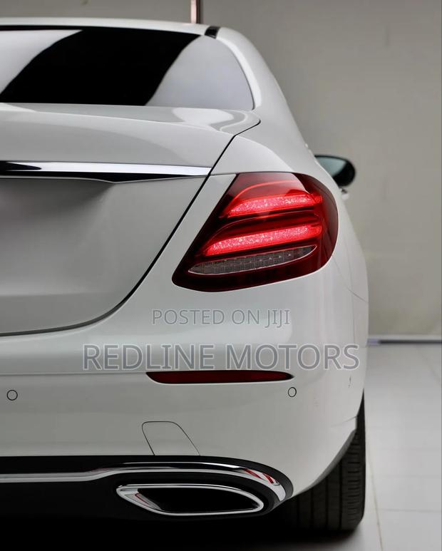 Mercedes-Benz E220 2018 White