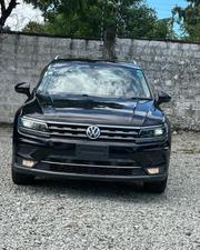 Volkswagen Tiguan 2018 Black for sale