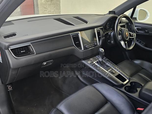 Porsche Macan Sport Edition 2018 Pearl